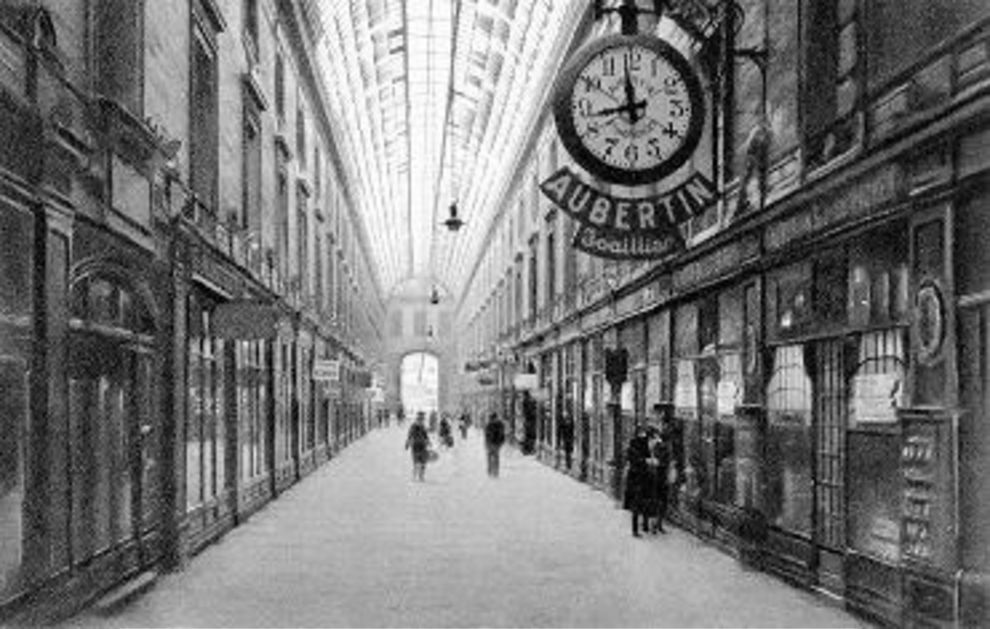 Les boutiques du passage de l'Hôtel Dieu - Carte postale - Edition La Cigogne rue des Quatre Chapeaux Lyon
